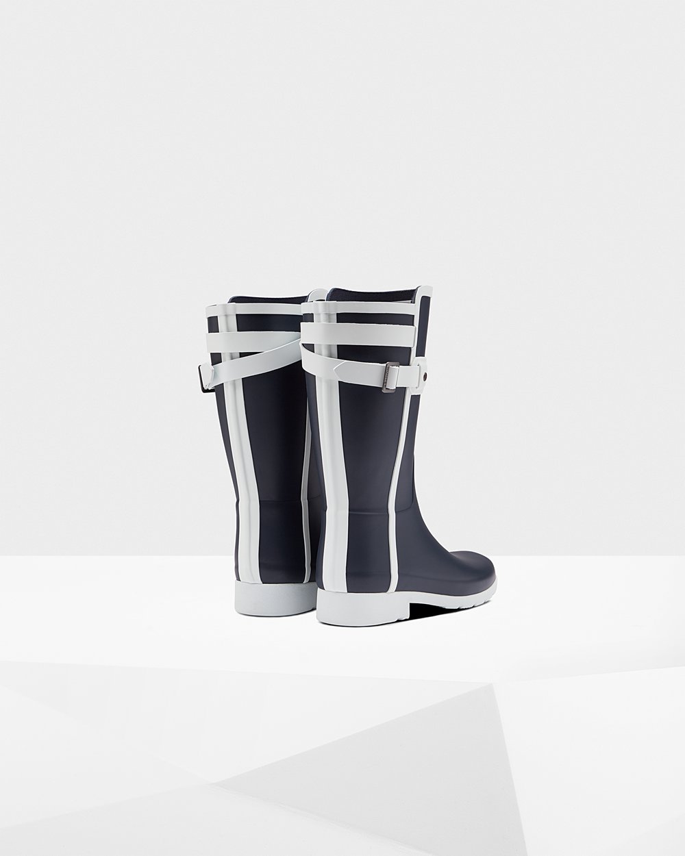 Botas de Lluvia Cortas Hunter Mujer - Refined Slim Fit Contrast - Azul Marino/Blancos - GBRCIWL-56